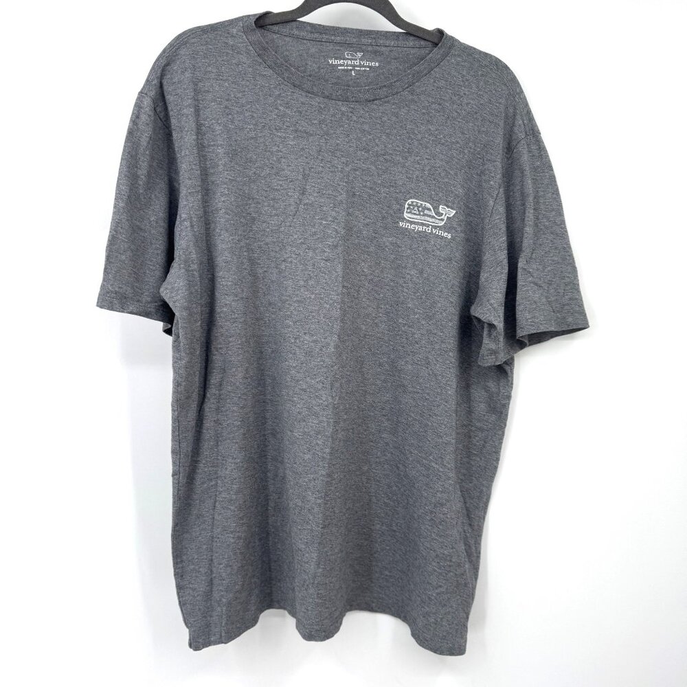 Vineyard Vines American Flag vintage look Graphic Tee in Charcoal Heather Size L